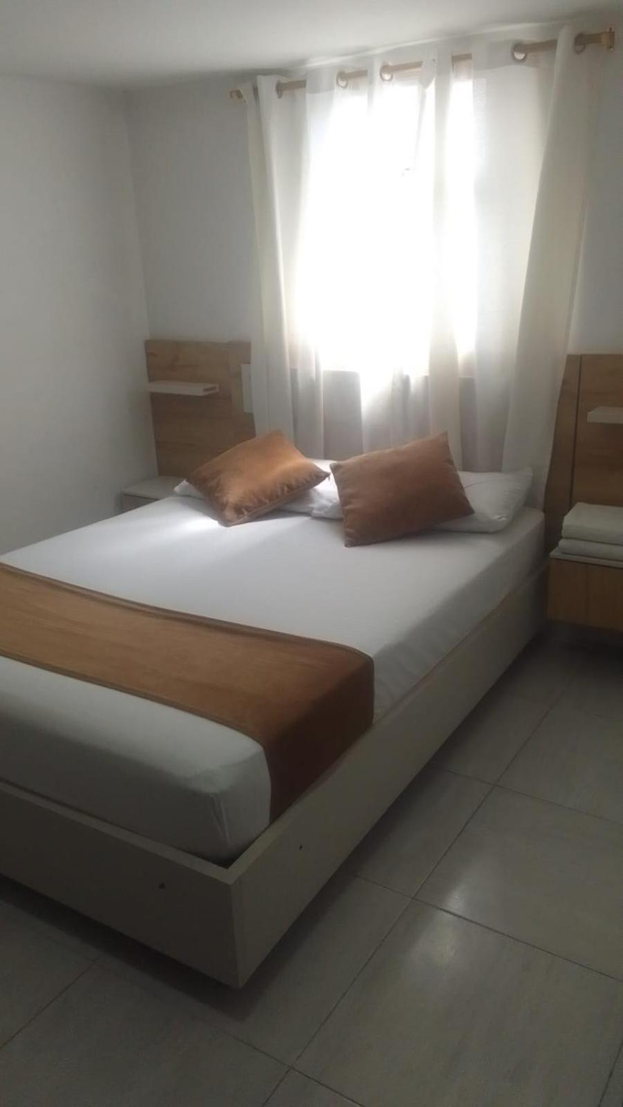Hotel Gutier Ріонегро Екстер'єр фото